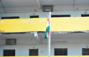 एल.बी. टी. इंग्लिश मिडीयम स्कूल या शाळेत भारताचा स्वातंत्र्यदिन महोत्सव उत्साहात साजरा करण्यात आला.