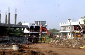 अतिक्रमण कारवाईत १८ हजार चौरस फूट बांधकामांचे निष्कासन….