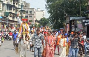 चर्चा फक्त घोड्यावरच्या उमेदवाराची, कोण आहे उमेदवार