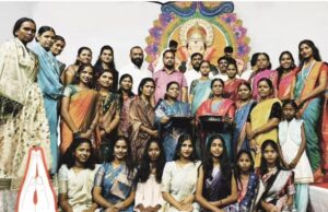 рдорд╣рд┐рд▓рд╛рдВрдХрдбреВрди рд╕рд┐рджреНрдзрд┐рд╡рд┐рдирд╛рдпрдХ рдорд┐рддреНрд░ рдордВрдбрд│рд╛рд▓рд╛ рдЪрд╛рдВрджреАрдЪрд╛ рд╣рд╛рд░ рдЕрд░реНрдкрдг