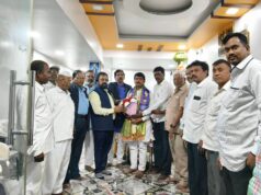 निष्ठावंत रिपब्लिकन कार्यकर्त्यांकडून नवनिर्वाचित नगरसेवक धर्मपाल तंतरपाळे यांचा भव्य सत्कार